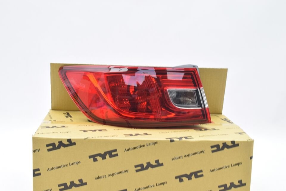 Renault Clio 4 Hatcback Stop Lambası Sol