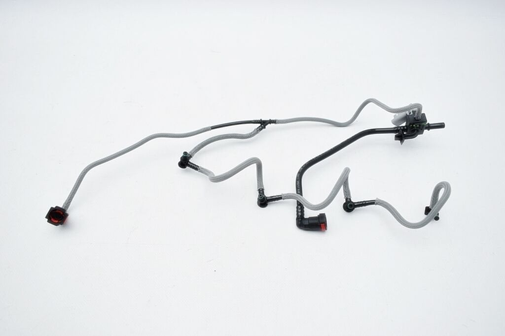 Renault Master 2.5 G9U Mazot Tevzi Borusu