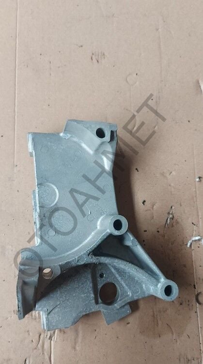 Silindir Kapak Yan Parçası Fluence Duster Symbol 8200871583