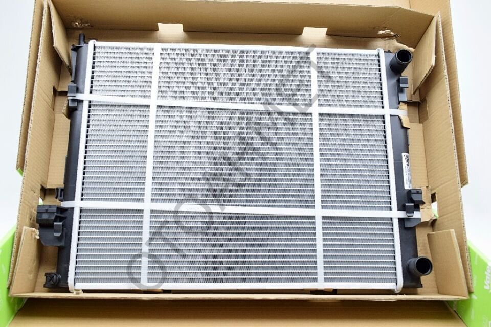 Renaul Trafic Su Radyatörü 8200073817