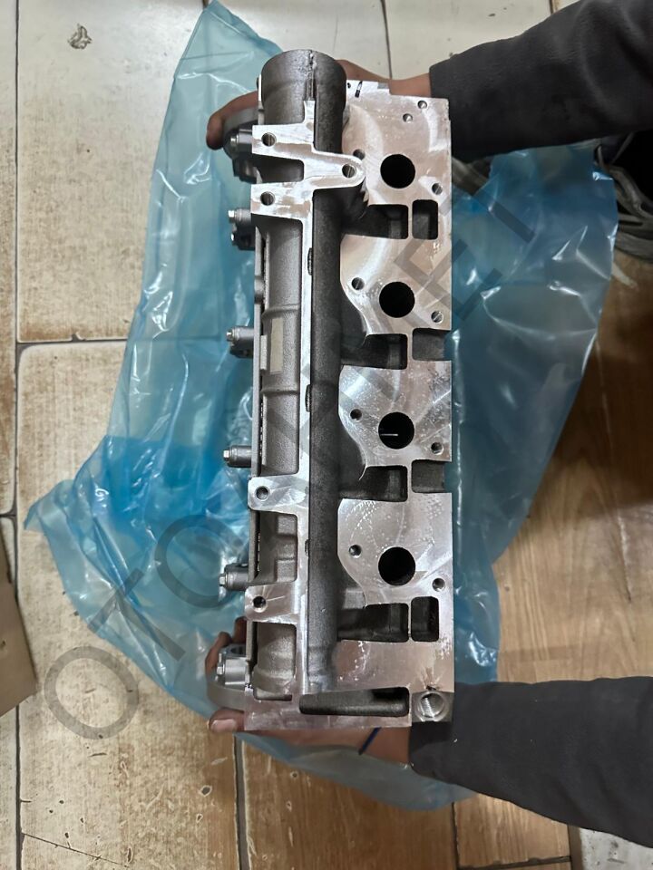 Silindir Kapağı Clio Kangoo Megane 7701473181