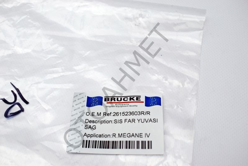 Megane 4 Sis Kapağı (Çercevesi) Park Sensörlü Sağ