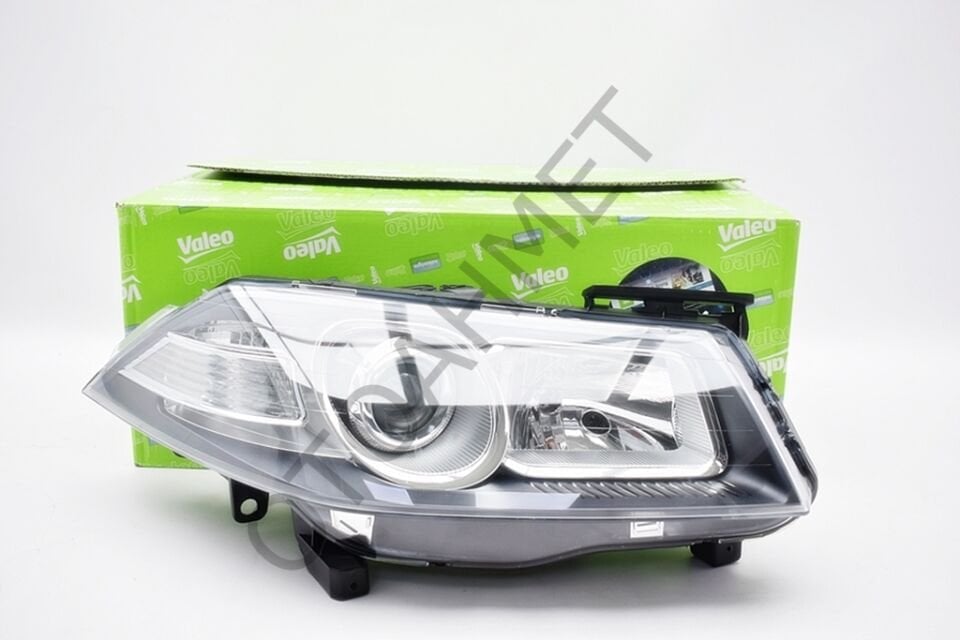 Renault Megane 2 Sağ Ön Far Komple Xenon
