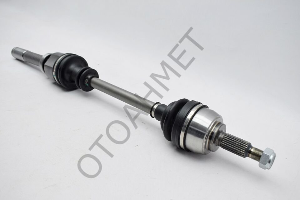 Renault Scenic 2 Sağ Aks Otomatik Vites 8200623761