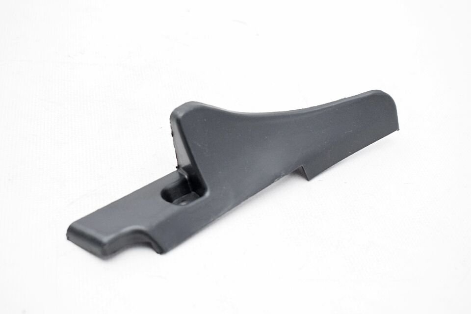 Ön Cam Izgara Plastiği Dacia Duster