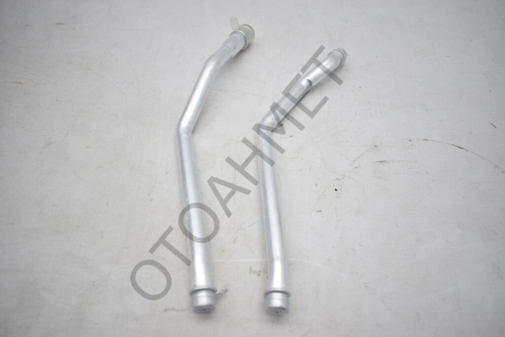 Kalorifer Radyatörü Borusu Megane 2