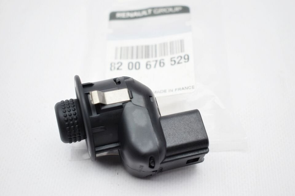 Renault Clio 4 Ayna Ayar Düğmesi Katlanır Ayna 8200676529