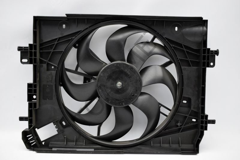 Dacıa Duster Fan Motoru Davlumbazlı