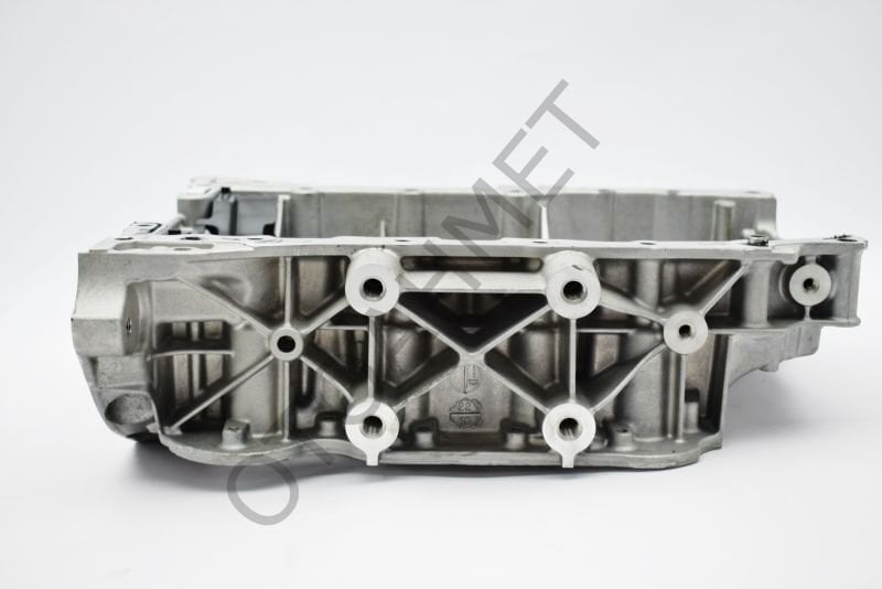 Renault Master 3 Yağ Ara Karteri Çift Teker