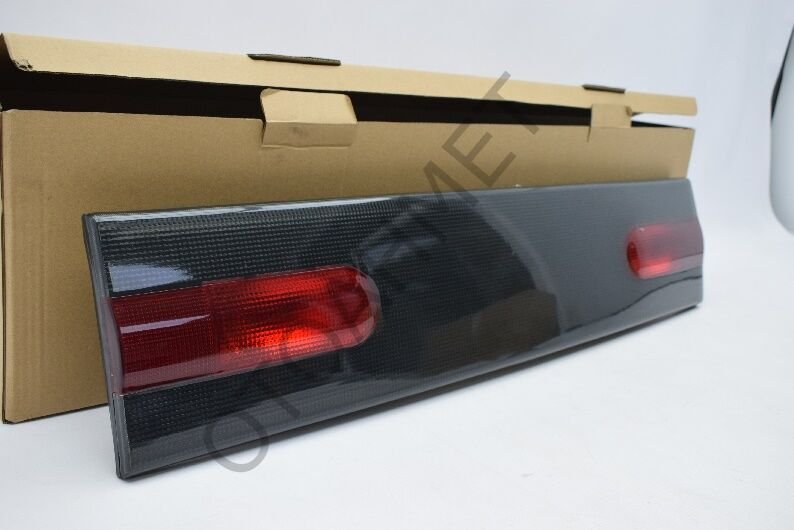 Renault 19 Arka Reflektör Işık Bandı Hatchback