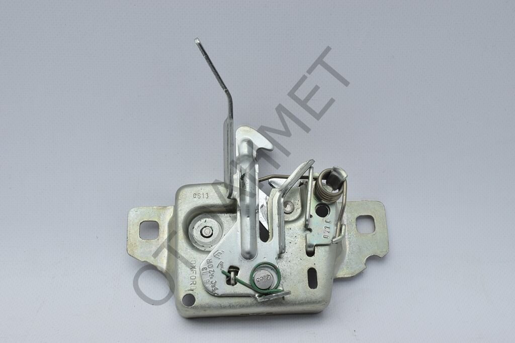 Renault Kangoo 3 Motor Kaput Kilidi