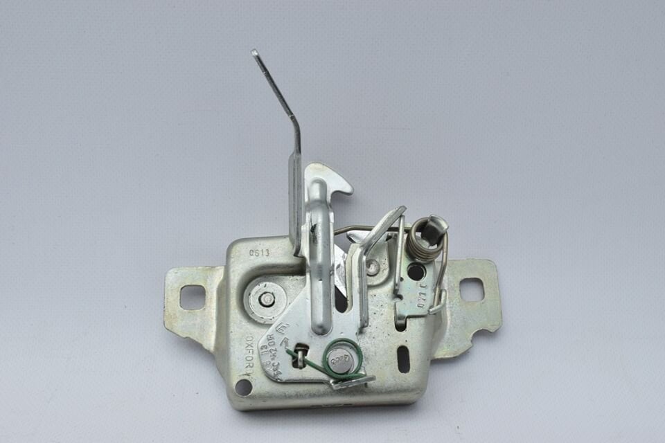 Renault Kangoo 3 Motor Kaput Kilidi