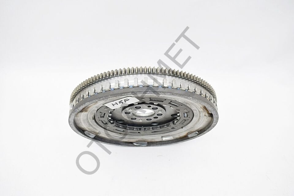 123008498R Edc Volan 123105323R