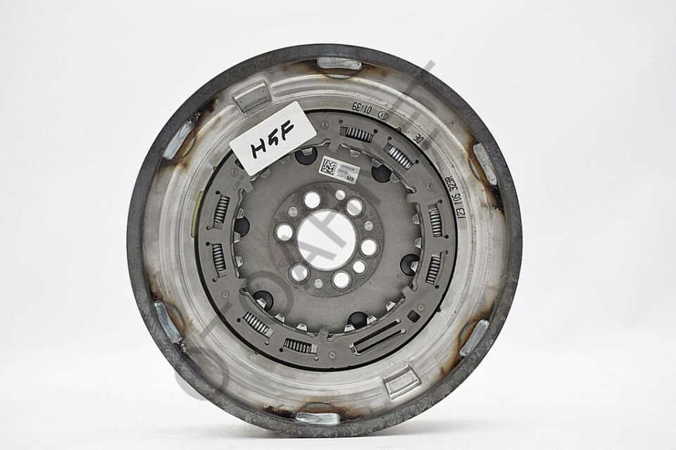 123008498R Edc Volan 123105323R