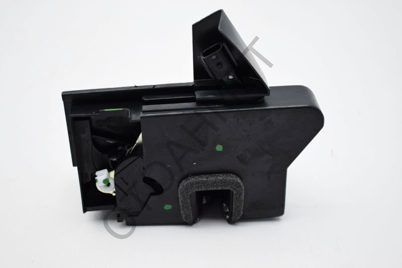 Symbol Sandero Ön Kapı Kilidi Sağ 805022808R