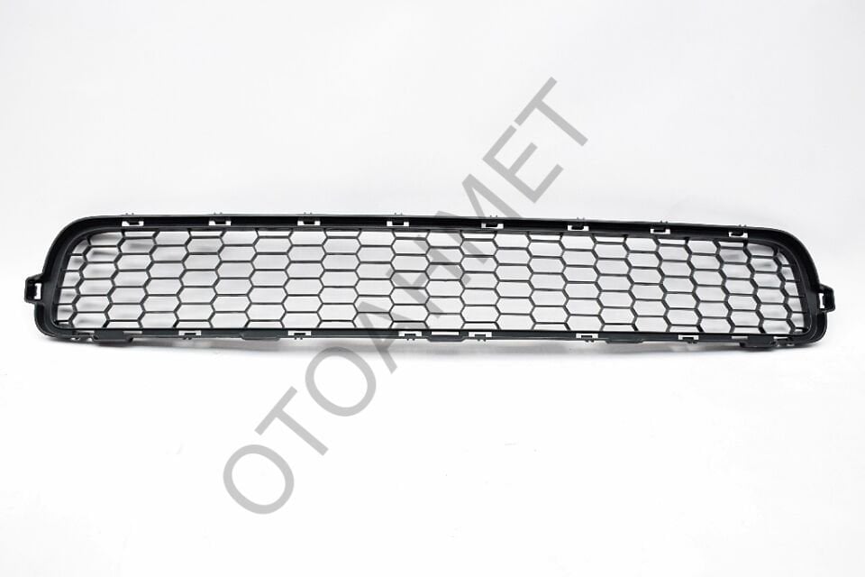 Latitude Ön Tampon Orta Izgarası