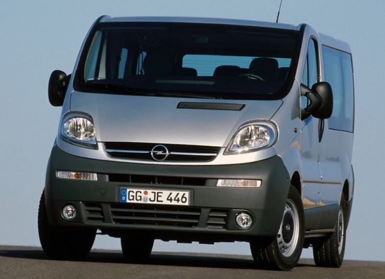 Opel Vivaro Sinyal Lambası (Tampon Sinyali) Sol