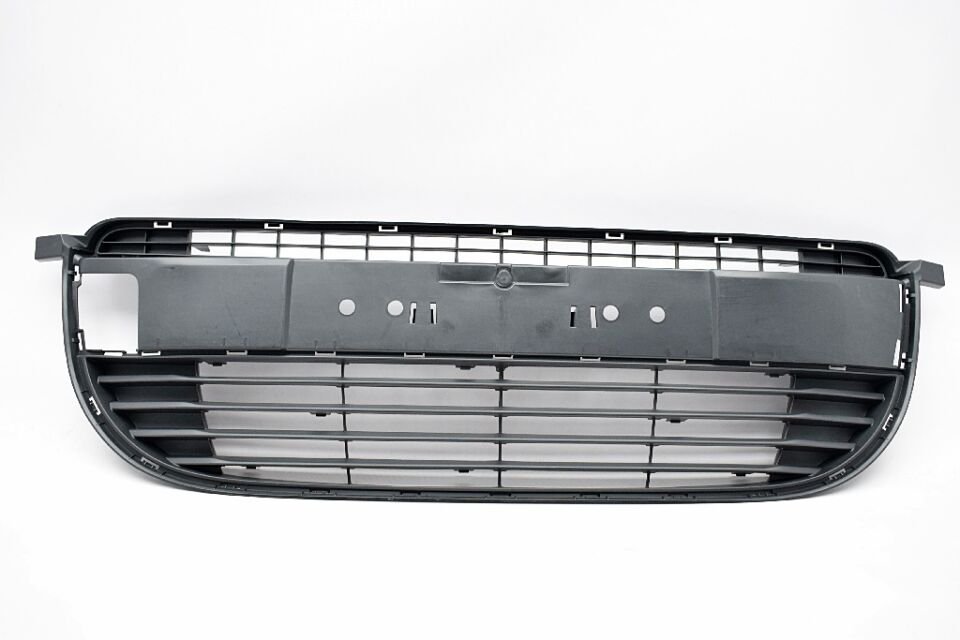 Ön Tampon Orta Izgara 622549985R Kangoo