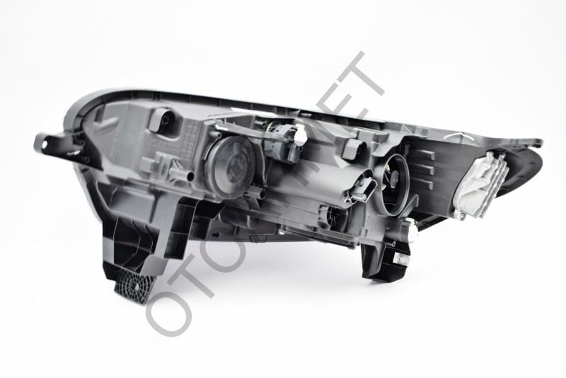 Renault Kadjar Ön Far Sağ 260105845R