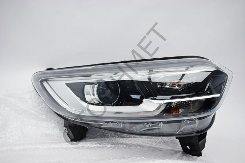 Renault Kadjar Ön Far Sağ 260105845R