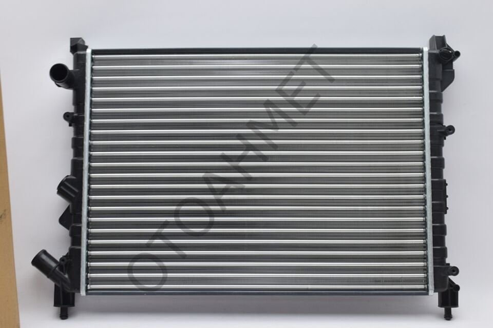 Renault Laguna Motor Su Radyatörü