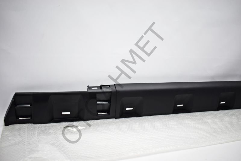 Dacia Sandero Marşpiyel Sağ 2013