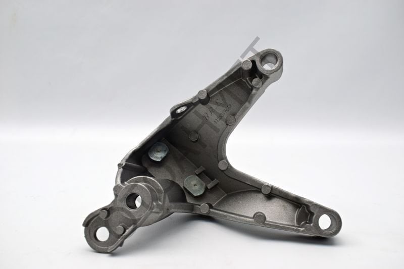 Sol Motor Kulağı Dacia Logan Sandero Renault Symbol