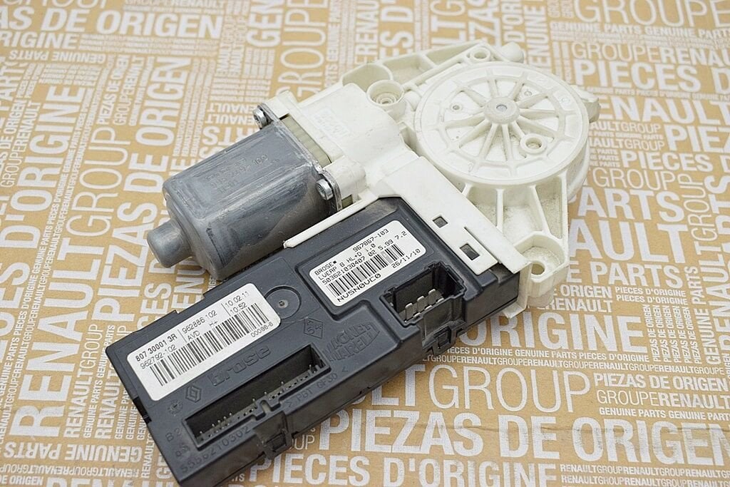 Laguna 3 Cam Krikosu Motoru 807300013R