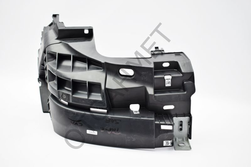 Renault Trafic Ön Tampon Darbe Emici Sağ