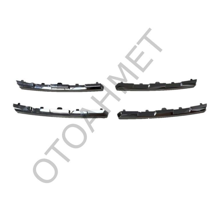 Express Ön Panjur Nikelajı Üst 623872144R