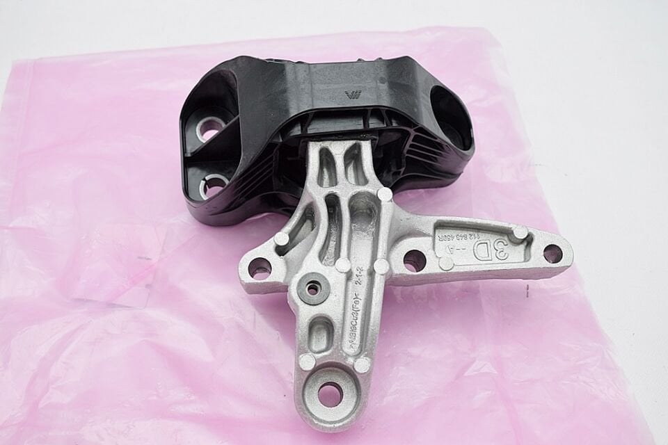 Renault Megane 4 Motor Takozu Sağ 1.5 Dizel 113757824R