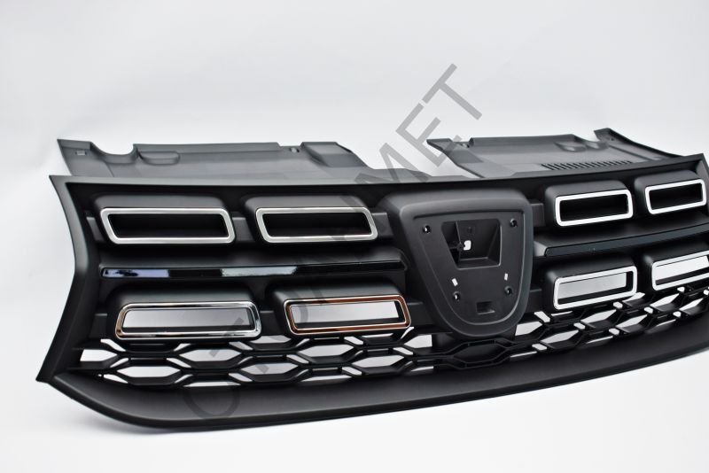 Dacia Sandero 2 Ön Panjur Makyajlı Kasa 2016