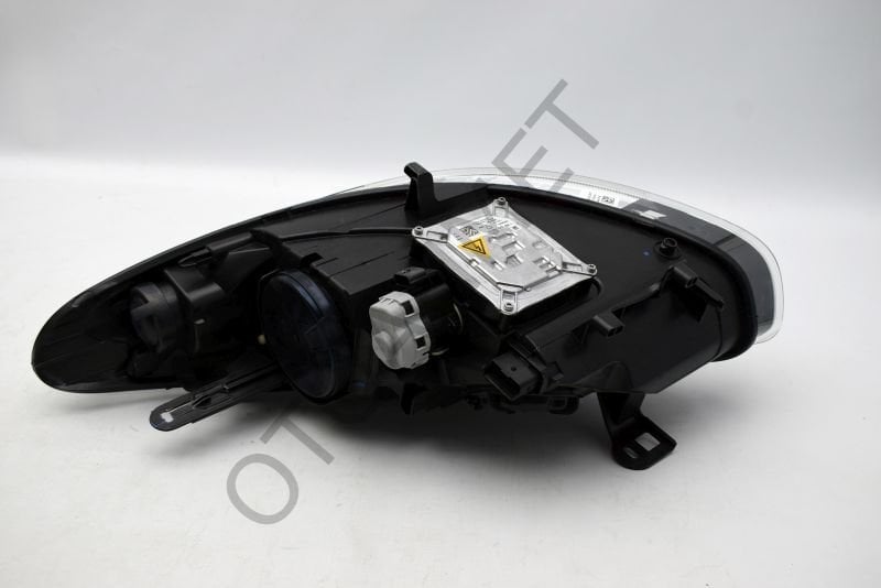 Renault Fluence xenon Far Sağ 260101803R