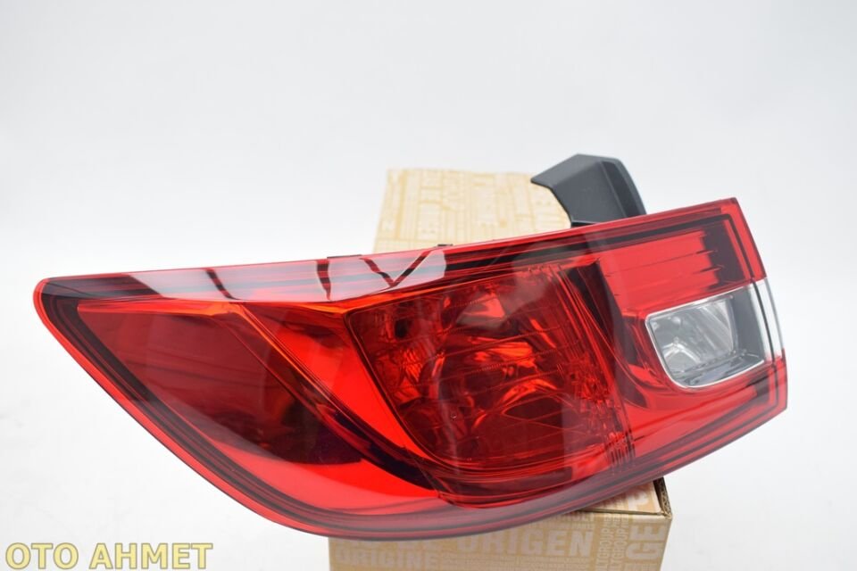 Renault Clio 4 Arka Stop Lambası Makyajlı Kasa 265553752R