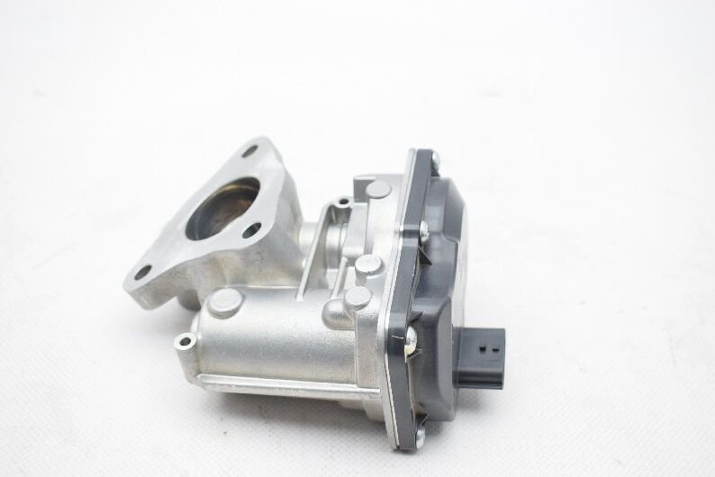 Egr Vanası Clio 4 Symbol Megane 147104647R