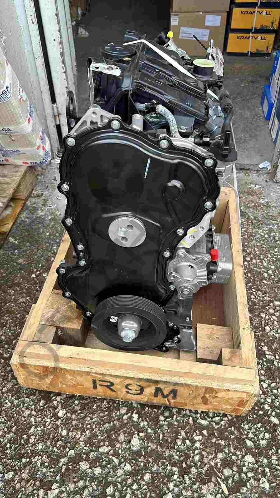 Trafic Qashqai 1,6 Dizel R9m Sandık Sıfır Motor-8201532500