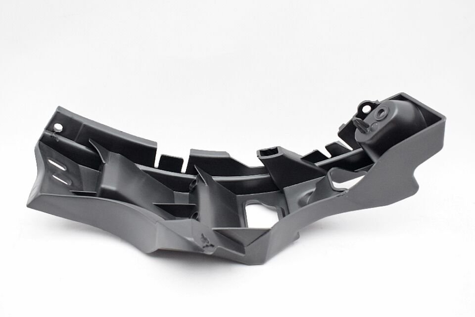 Renault Fluence Arka Tampon Braketi  Sağ