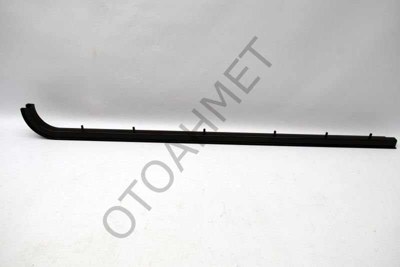 Sürgülü Kapı Rayı Master 2 Sağ-8200163740