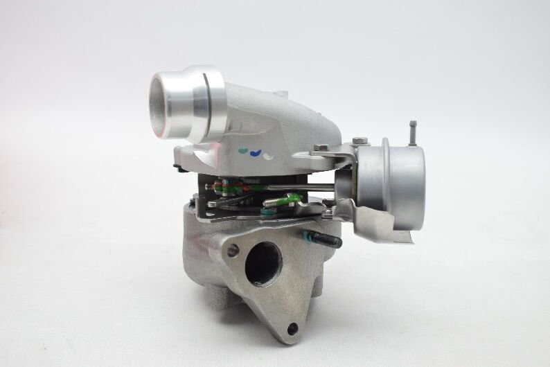 7701476883 Turbo Megane 3 Fluence Qashqai