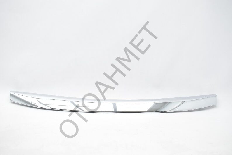 Ön Panjur Çıtası Dacia Sandero 8200763573