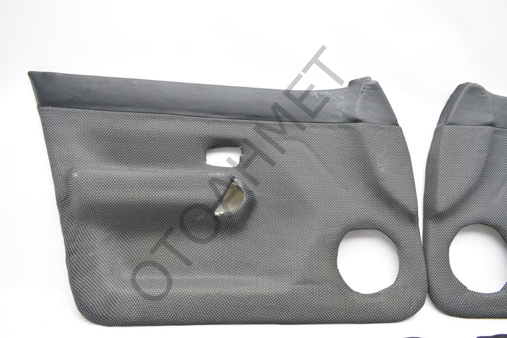 Renault 19 Kapı Döşemesi Takım Koyu