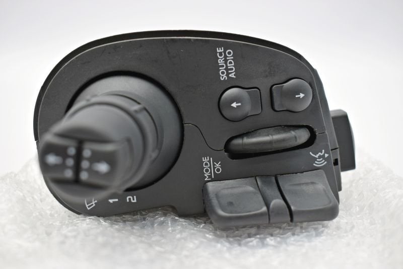 Silecek Kolu Renault Clio 3 Kangoo 3 İç