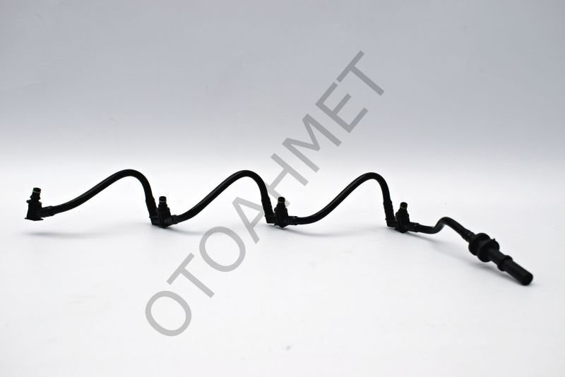 Enjektör Tevzi (Mazot Dağıtım )Borusu Renault Master 3 Trafic 2